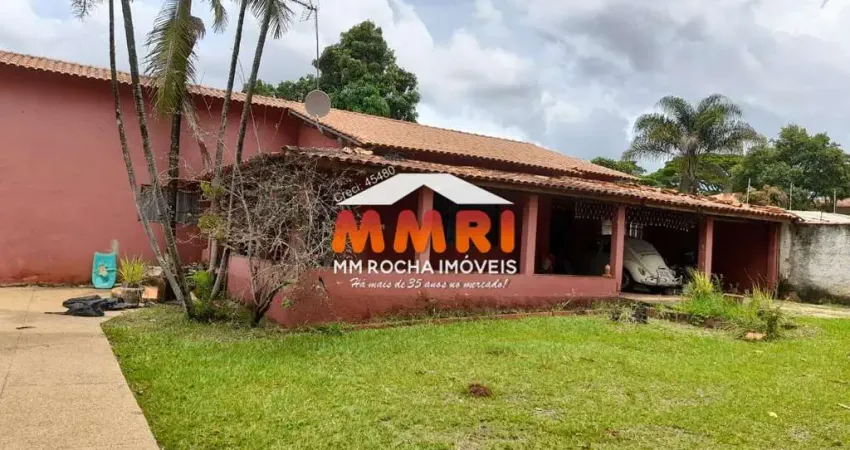 Chácara com 4 dormitórios à venda no Colinas I - Araçoiaba da Serra/SP