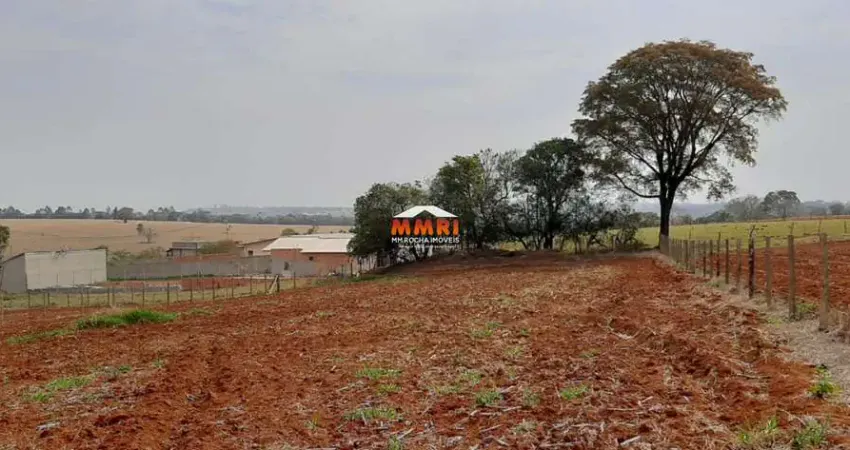 TERRENO - 2.500m² - MONTE BIANCO - ARAÇOIABA DA SERRA / R$250.000,00 (COD 4447)