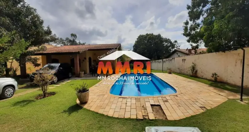 CHÁCARA - 03 DORMITÓRIOS - COLINAS I - ARAÇOIABA DA SERRA / R$575.000,00 (COD 4409)