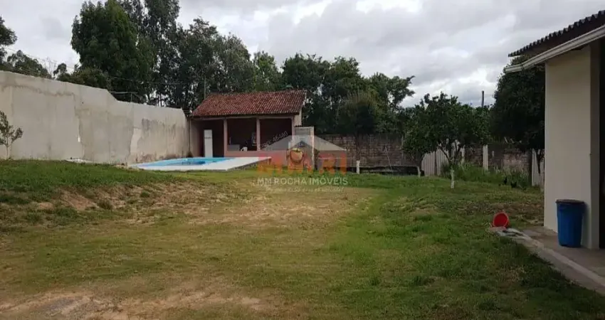 Chácara com 3 dormitórios à Venda no Bosque - Araçoiaba da Serra/SP