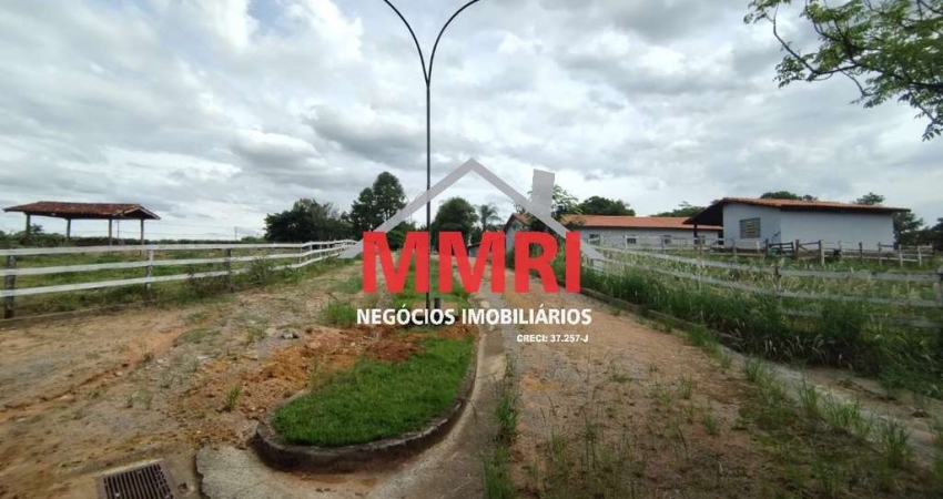Haras em Araçoiaba da Serra: 35.000m² de área. Imperdível!