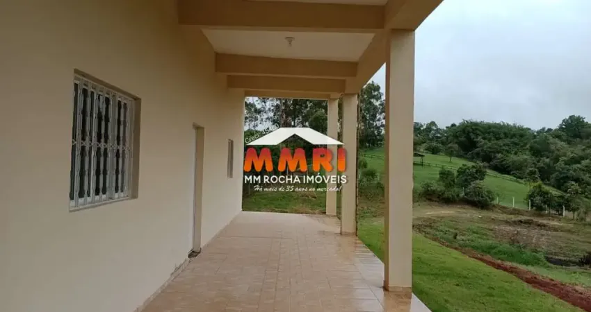 Sítio com 5 dorms, Fazenda Amadeu, Araçoiaba da Serra