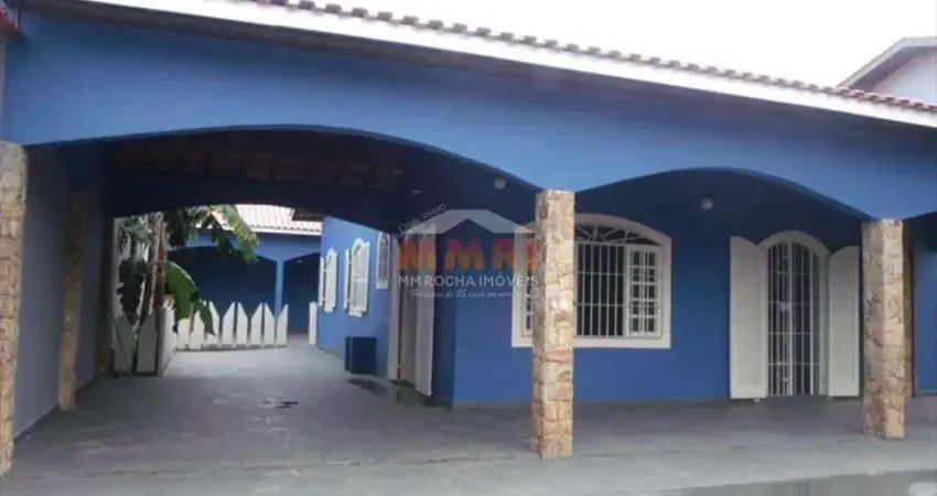 Casa com 4 dormitórios no Balneário Califórnia - Itanhaém/SP