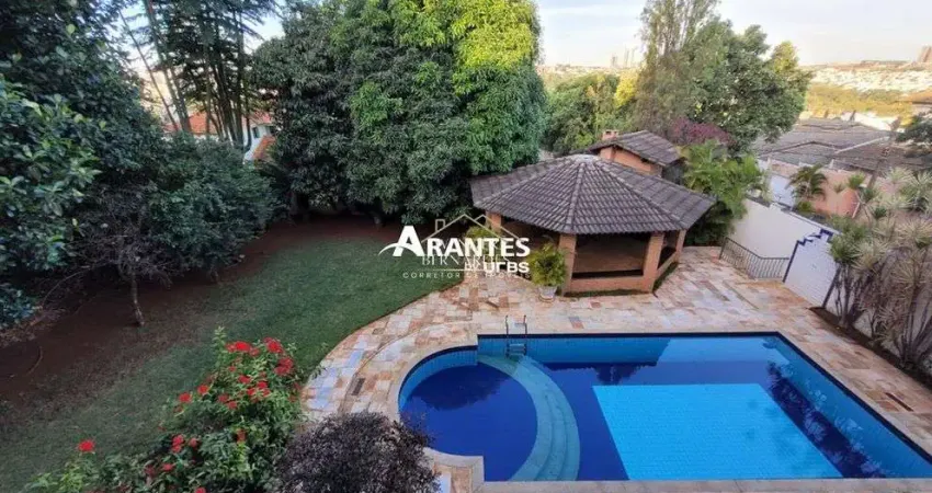 Charme europeu e lazer completo em Sobrado com 4 Suítes - Bairro Cidade Jardim