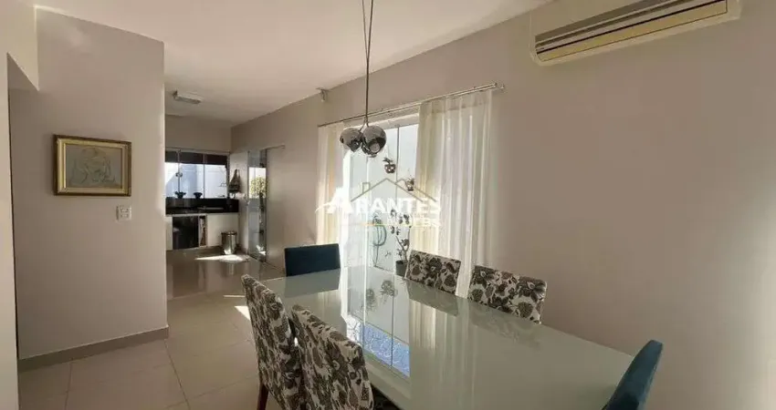 More com Qualidade: Suíte com Hidro, Quintal e Varanda - Bairro Martins