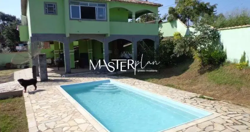 Casa com 3 quartos à venda na Quatro, 419, Vila Verde, Resende
