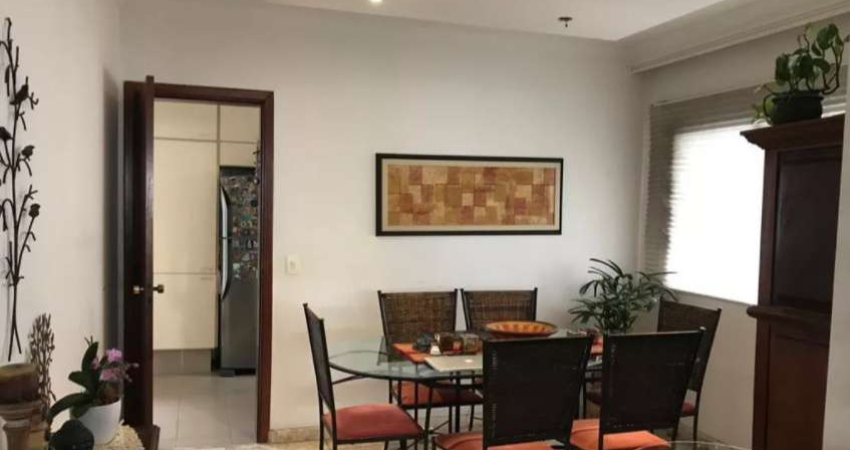 Apartamento à venda , Condomínio Rienzi,com 197m², 3 quartos e 3 vagas