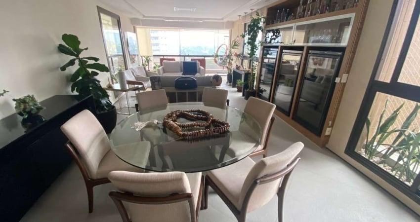Apartamento à venda em Moema,Condomínio Arc En Cie- São Paulo