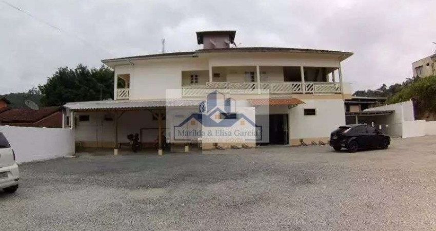 Casa para alugar no bairro São Pedro - Brusque/SC