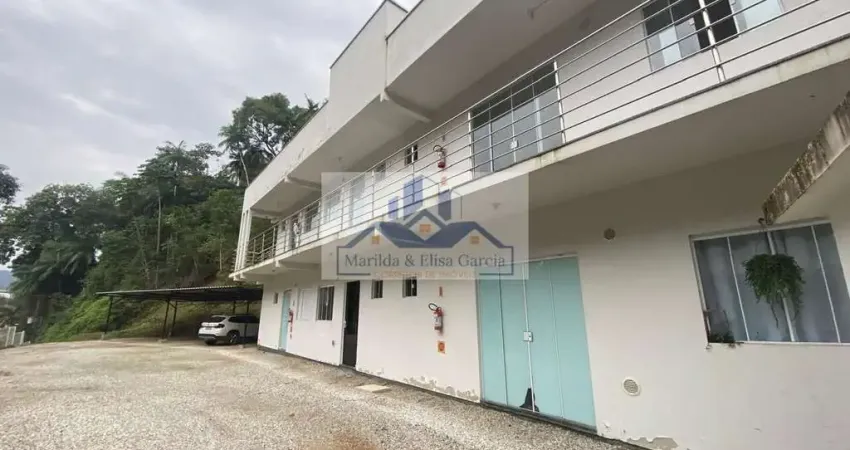Apartamento para alugar no bairro Azambuja - Brusque/SC