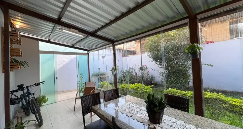 Casa com 3 quartos à venda no Esplanada, Divinópolis 