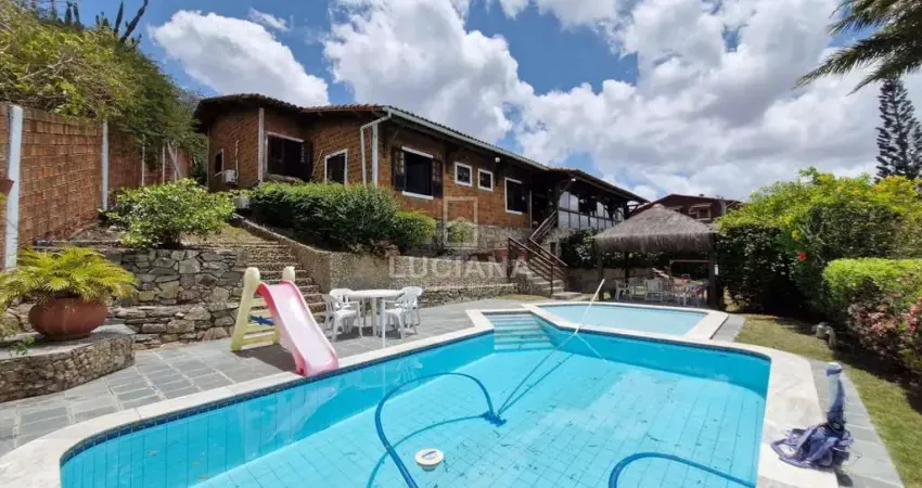 Casa em condomínio fechado com 4 quartos à venda na Rua Antônio Mendonça de Souza, 49, Alpes Suiços, Gravatá