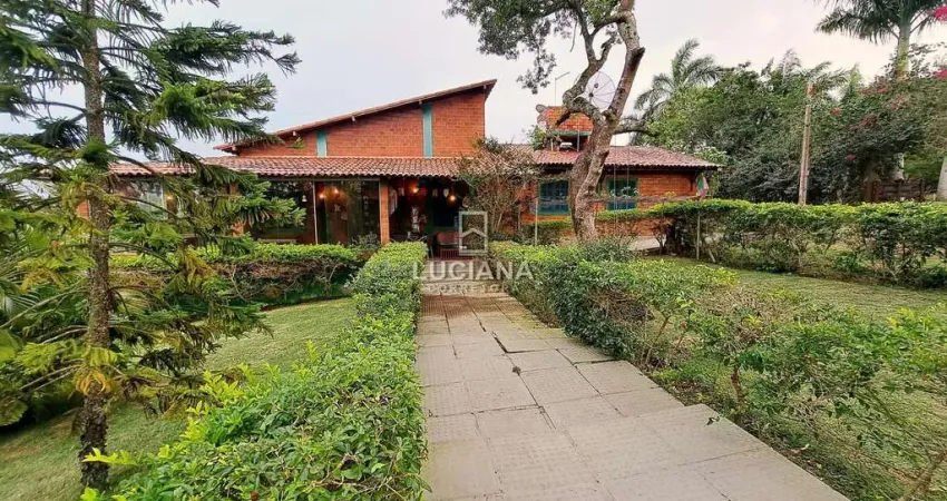 Excelente Casa com Vista em condomínio fechado em Gravatá/PE