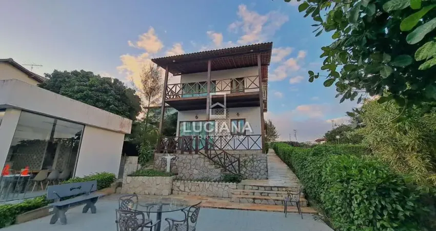 Excelente casa com vista em condomínio fechado - Gravatá/PE