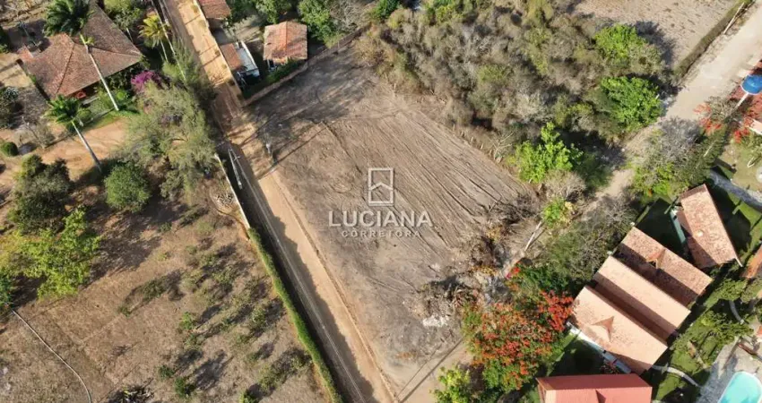 Excelente Área! Terreno com cerca de 1500 m² em Gravatá/PE
