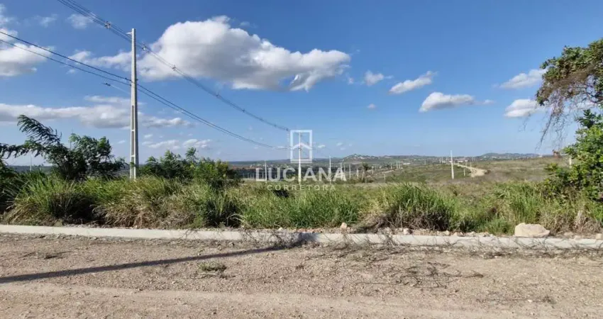 TERRENO COM 875,48m² EM CONDOMÍNIO FECHADO AS MARGENS DA BR-232