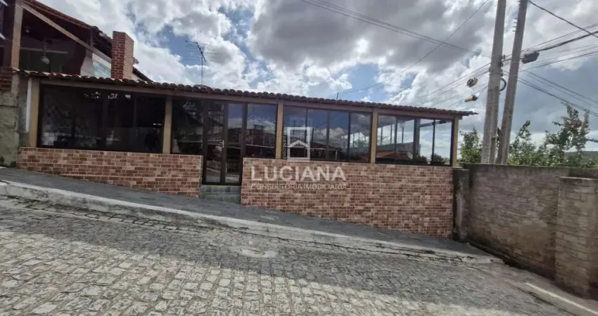 Casa em condomínio fechado com 5 quartos à venda na Rua Projetada, 2050, Alpes Suiços, Gravatá