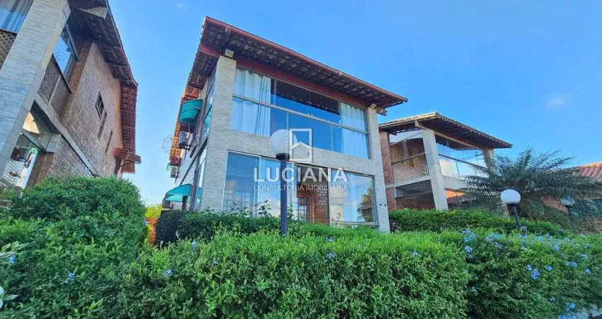 Excelente Casa com 4 Quartos em Condomínio em Gravatá/PE