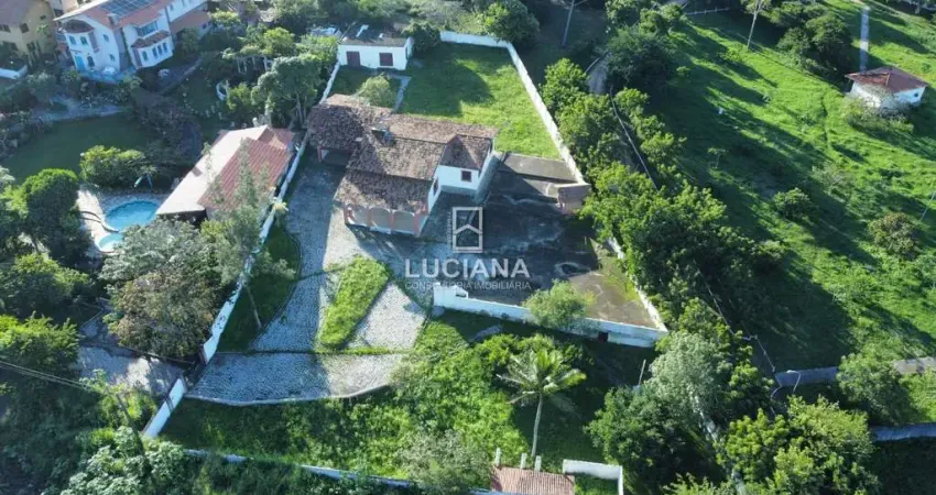 Perfeito para ponto comercial! Imóvel com 3800 m² perto da Via Local em Gravatá