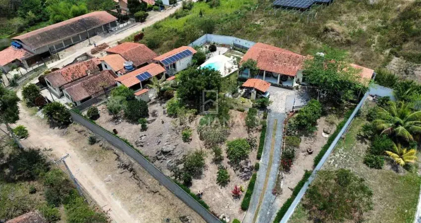 Chácara com 1980 m² de área total perto da via local - gravatá/pe