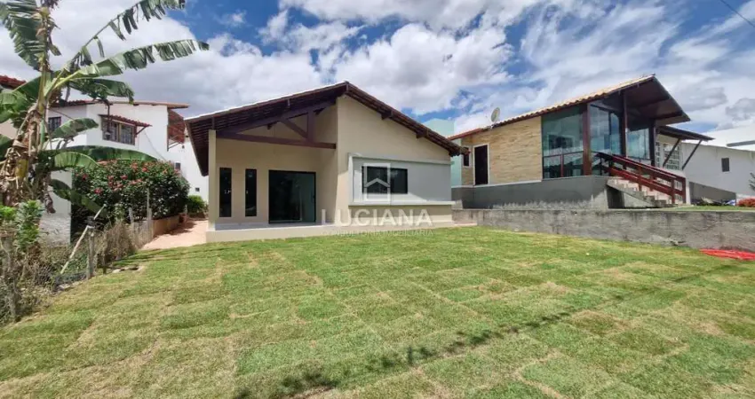 Casa com 4 quartos em condomínio perto da br-232 em gravatá/pe