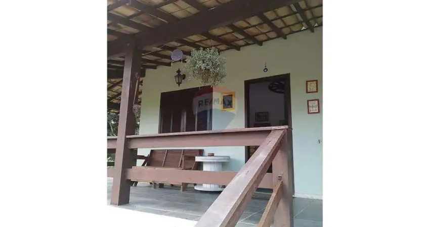 Encante-se com o Sítio dos Sonhos em São Pedro da Aldeia/Iguaba! A venda R$ 2.200.000 - 10,9 hectares!