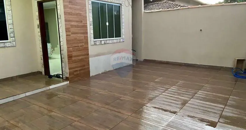 Casa 3 quartos a venda no condomínio terra mar, 20 metros da praia, em unamar - cabo frio/ rj