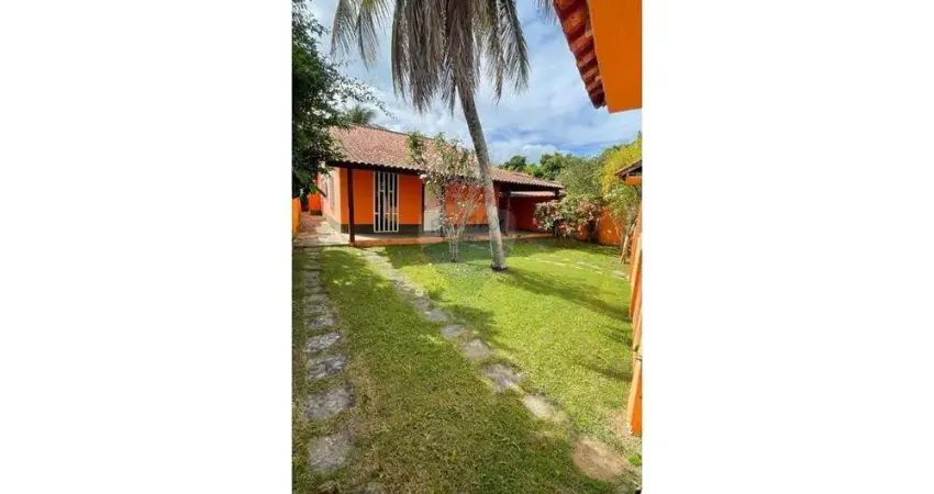 Casa a venda em Praia Seca - Araruama/RJ - 3 quartos, poucos metros da Praia, 380m2, por R$349.000
