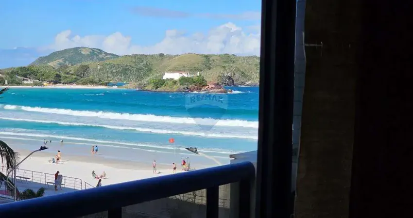 Apartamento à venda, 2 quartos - 102m² - 5 metros da Praia do Forte