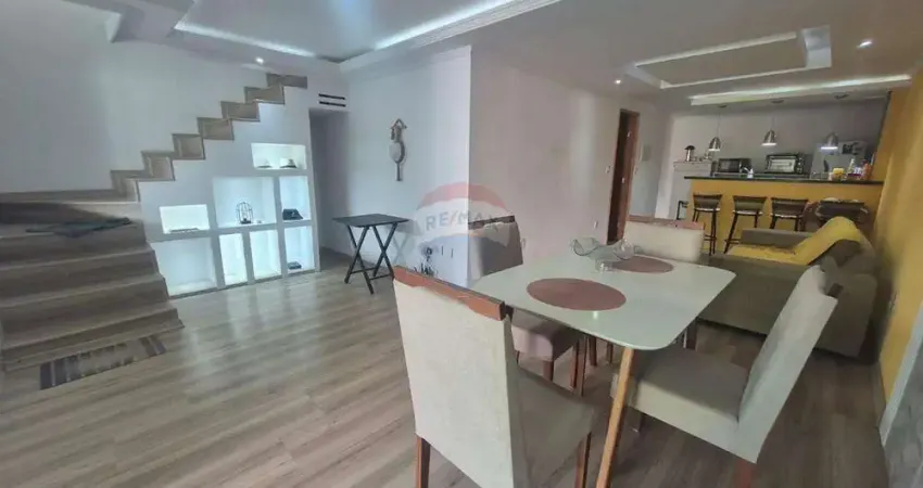 Casa à Venda no Peró -  Bairro Cajueiro, Cabo Frio/RJ - 90 m², por R$ 260 MIL