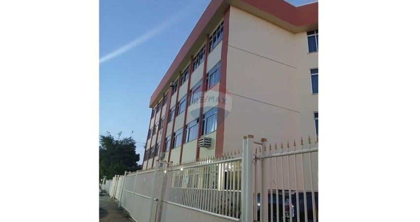 Apartamento com 1 quarto à venda na Avenida Araruama, 877, Centro, Araruama