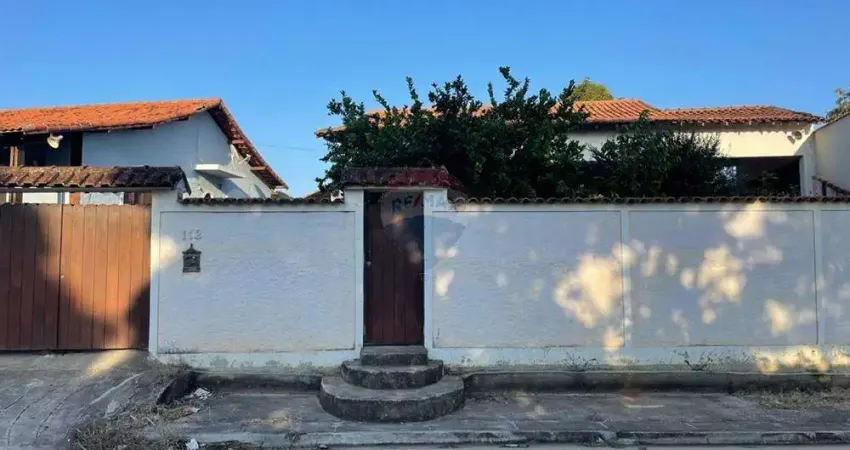 Casa de 3 quartos no Centro de Araruama a venda, 130m2 - por R$620.000,00
