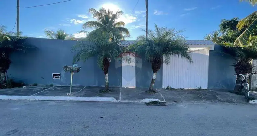 Casa  de 4 quartos, 360m2, a venda na Reserva do Peró - Cabo Frio/RJ