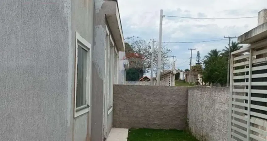 Casa 02 quantos, 1 suite, recém construída na vila do peró, cabo frio/rj - r$ 250 mil