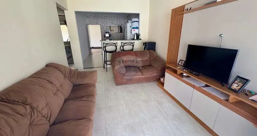 Casa a venda 2 quartos, 2 banheiros, em unamar, cabo frio/rj – 105m² - r$ 270 mil