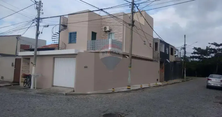 Casa  a venda com 3 quartos, 3 banheiros, na vila do sol, cabo frio!