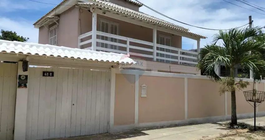 Casa Duplex a venda no Pontal do Peró, Cabo Frio/RJ, 2 quartos , 206m2 - R$ 550 MIL