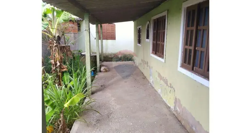 Casa 2 quartos terreno amplo bairro novo arraial - arraial do cabo r$ 160 mil