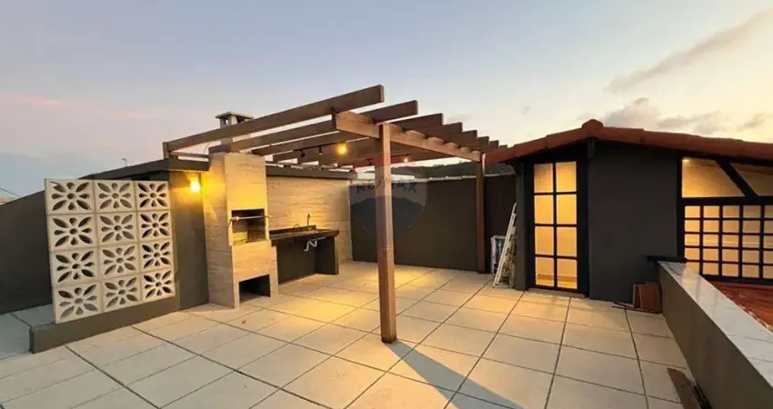 Cobertura Duplex a venda, 2 quartos, com Área Gourmet, na Praia Grande, Arraial do Cabo/RJ, a 200 mts do mar