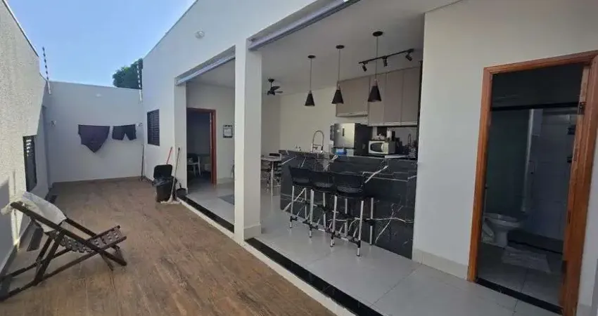 Linda Casa Cidade Alta ao lado da Arena Pantanal excelente localização em Cuiabá.
