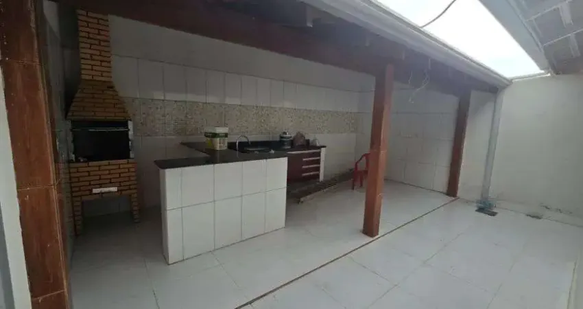Excelente Casa 3/4 Condomínio Esmeralda em Várzea Grande