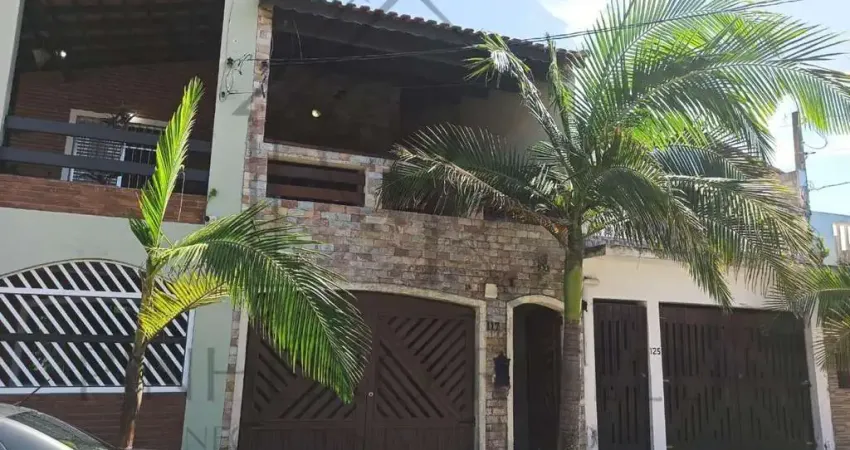 Sobrado para Locação em Itanhaém, SUARÃO, 2 dormitórios, 2 suítes, 1 banheiro, 1 vaga