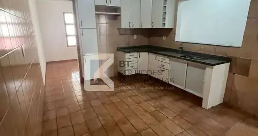 Sobrado com 3 dormitórios à venda, 125 m² de terreno e 159 de área construída por R$ 487.000,00 – J