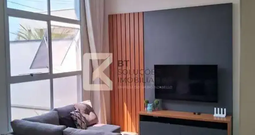 Casa com 3 dormitórios sendo uma suíte  à venda, 150 m² de terreno e 123 m² de área construída por