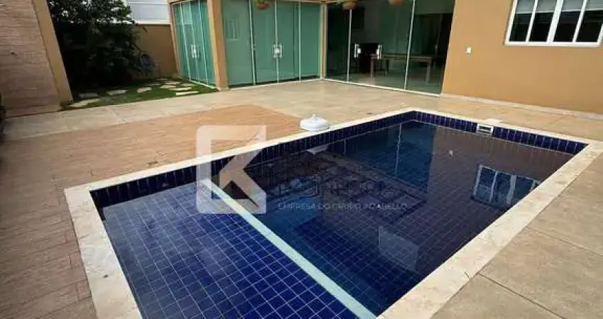 Sobrado à venda, 4 quartos, 4 vagas de garagem, churrasqueira, piscina, sala de cinema, Residencial
