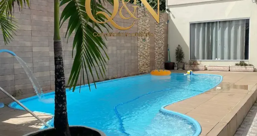 Casa de primeiro andar 4/4 com piscina no tabuleiro do martins