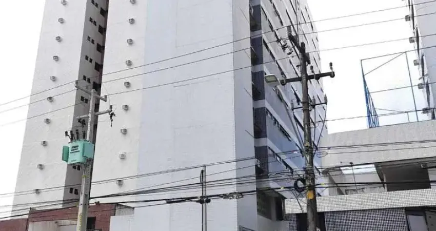 Apartamento a venda na Beira-mar (calçadão) de Candeias