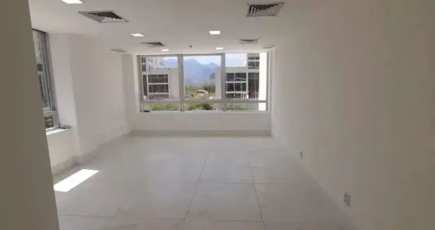 Sala comercial para alugar na Avenida Embaixador Abelardo Bueno, 600, Barra Olímpica, Rio de Janeiro