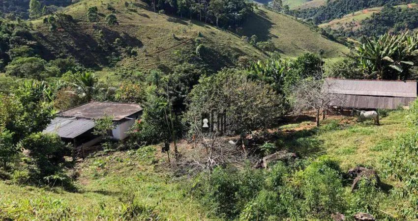 Sítio com 4 dormitórios à venda, 74000 m² por R$ 555.000,00 - Villagio da Serra - Juiz de Fora/MG