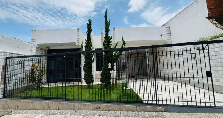 Casa com 3 dormitórios à venda, 123 m² por R$ 980.000,00 - São Mateus - Juiz de Fora/MG